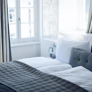 *** Hotel Roessli Suiza